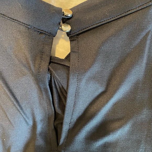 NWOT Navy Blue sleeveless H & M dress shirt with silver buttons 💖💼 Sz Small - Picture 5 of 5